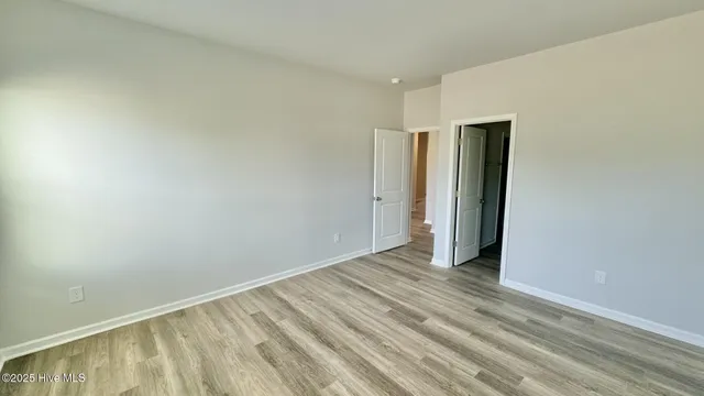 $300,490 | 626 South Squires Run Lane, Richlands, NC 28574