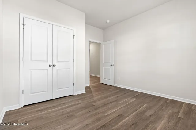 $300,490 | 626 South Squires Run Lane, Richlands, NC 28574