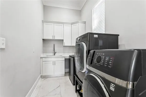 $689,000 | 305 Riverwood Drive, St. Rose, LA 70087