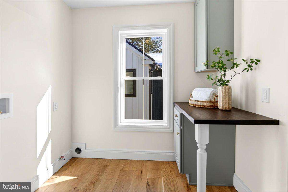 159 Byram Lane Stockton, NJ 08559 - Photo 47 of 62 a view of an entryway with wooden floor