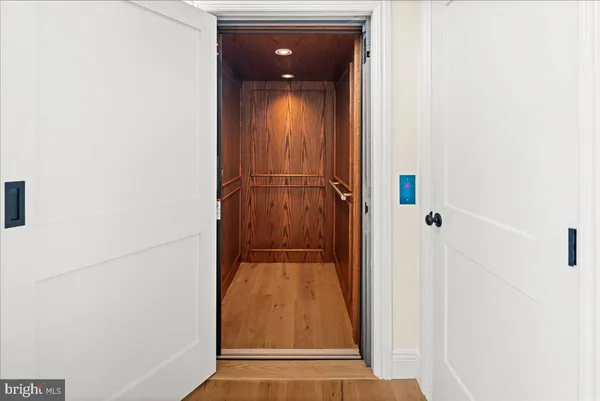 $1,495,000 | 159 Byram Lane, Stockton, NJ 08559