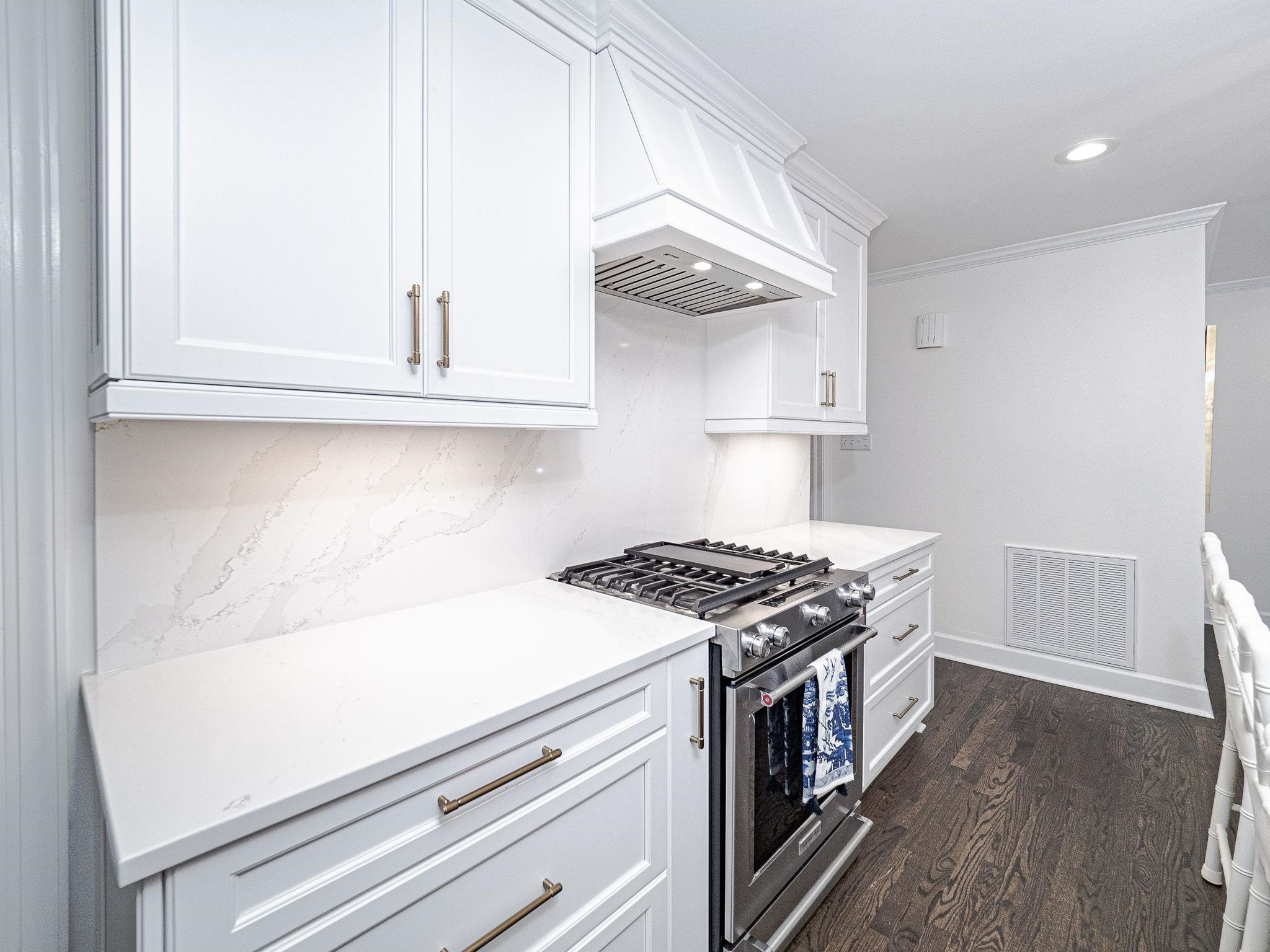 2412 Tyson Street Raleigh, NC 27612 - Photo 5 of 48 Photo 5