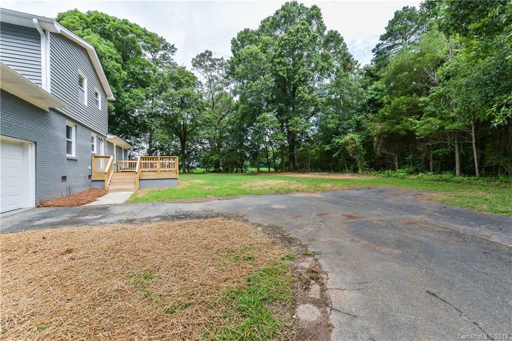 817 Gate Road Monroe, NC 28112 - Photo 3 of 25 Gallery Image 3