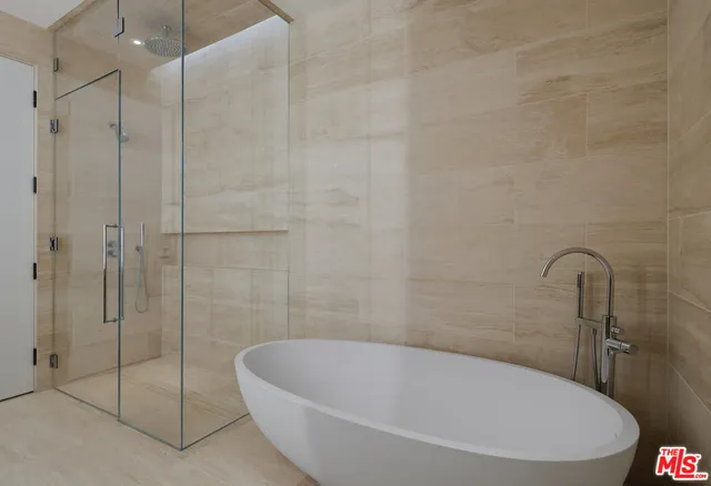 $24,500 | 8899 Beverly Boulevard, Unit 6G, West Hollywood, CA 90048