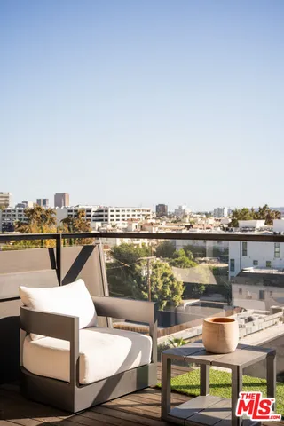 $24,500 | 8899 Beverly Boulevard, Unit 6G, West Hollywood, CA 90048