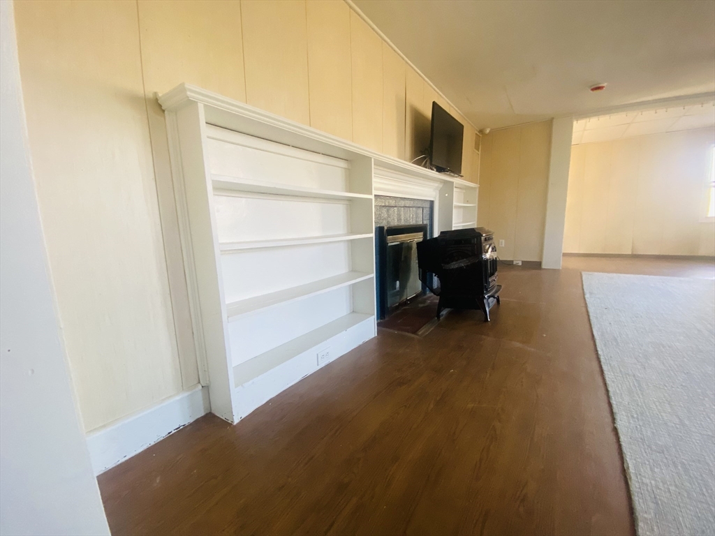 76 Constellation Road Marshfield, MA 02050 - Photo 4 of 21