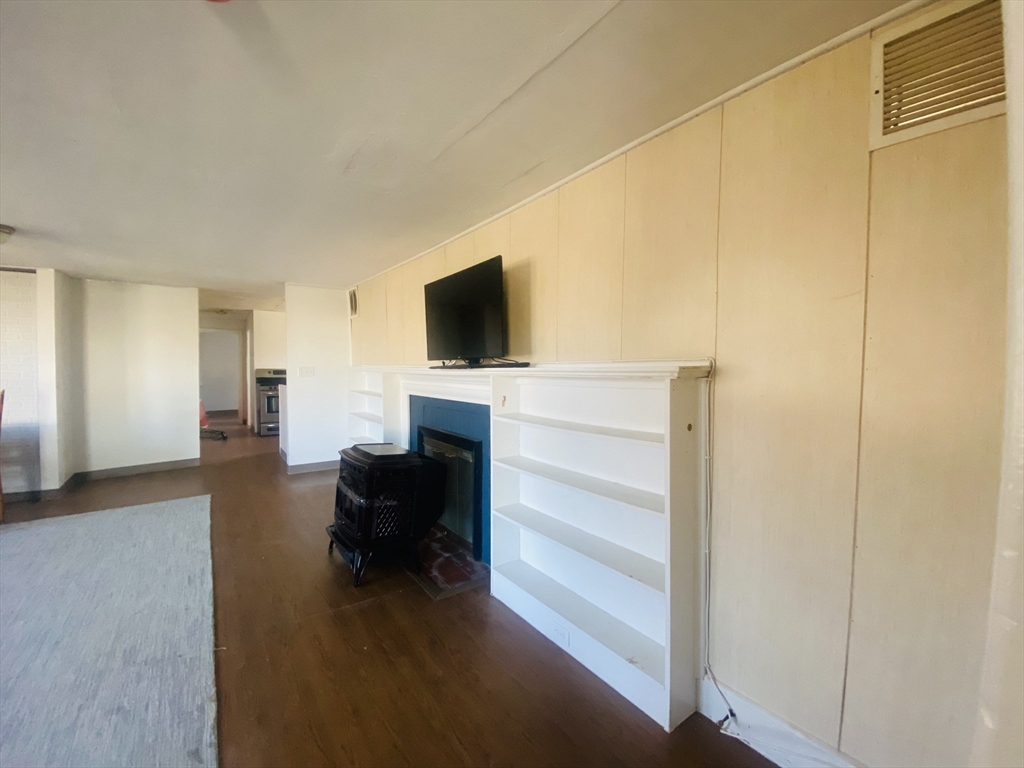 76 Constellation Road Marshfield, MA 02050 - Photo 5 of 21