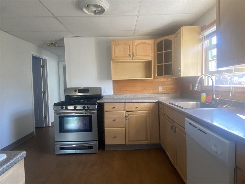 76 Constellation Road Marshfield, MA 02050 - Photo 8 of 21