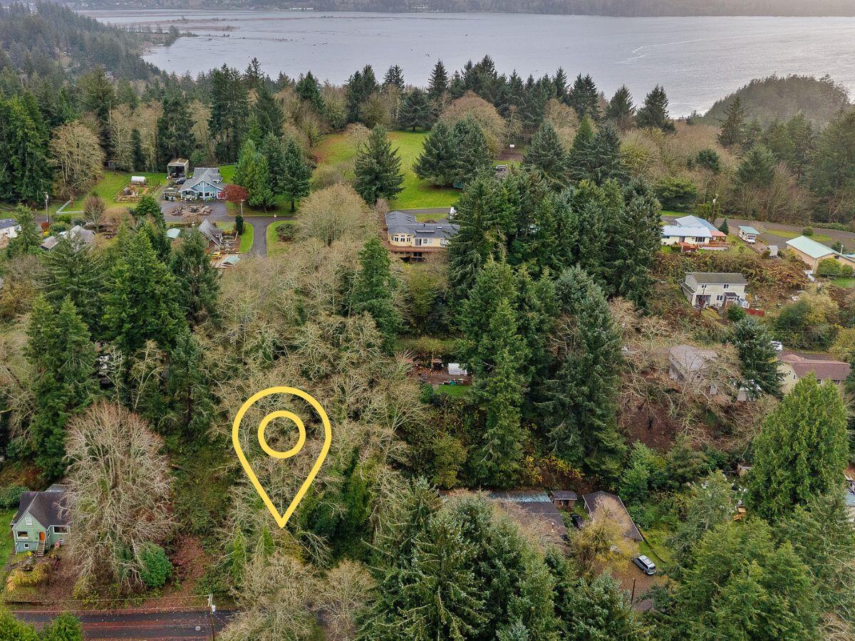 10602 I Street Nehalem, OR 97131 - Photo 6 of 14 4