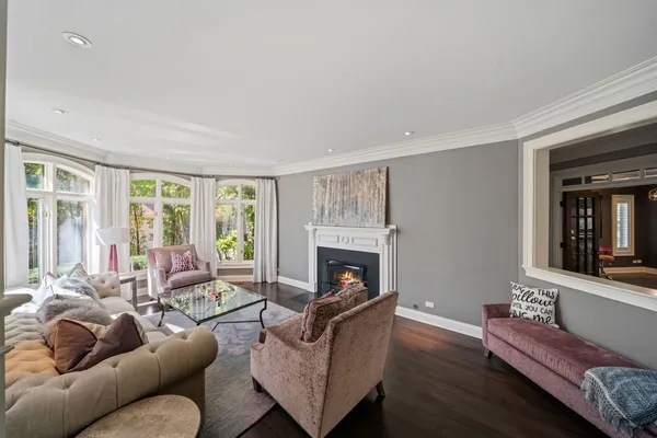 $1,999,000 | 599 Chateaux Bourne Drive, Barrington, IL 60010