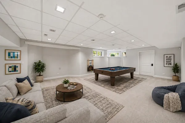 $1,999,000 | 599 Chateaux Bourne Drive, Barrington, IL 60010