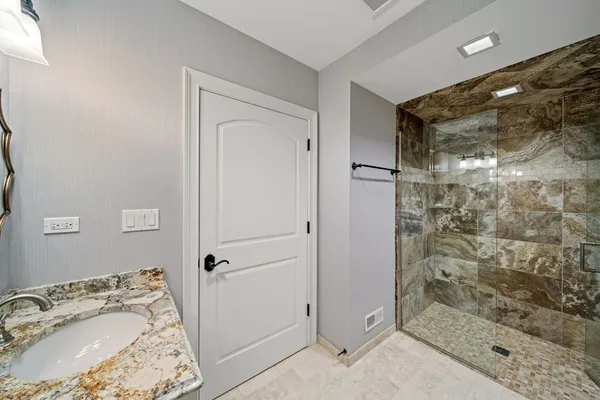 $1,999,000 | 599 Chateaux Bourne Drive, Barrington, IL 60010