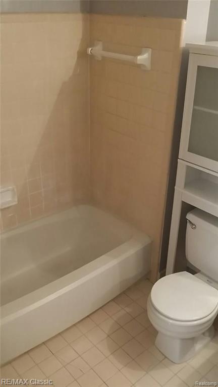 29850 West Twelve Mile Road, Unit 507 Farmington, MI 48334 - Photo 12 of 22