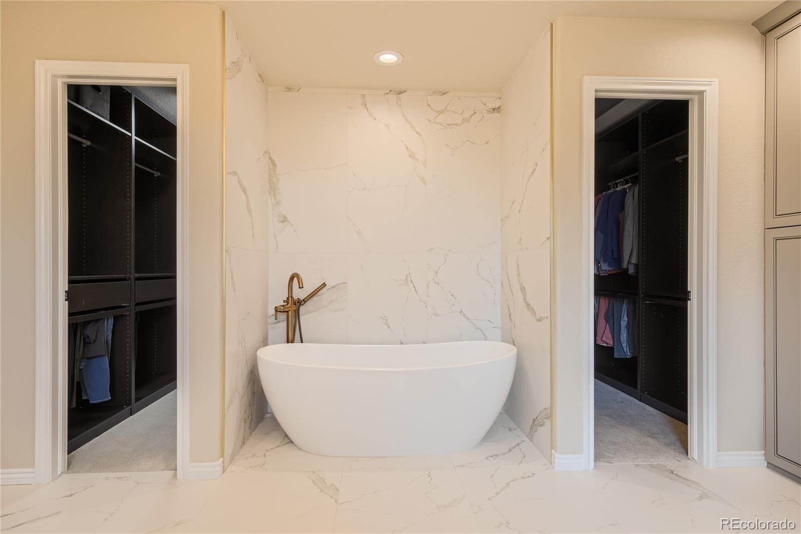 2735 Southshire Road Highlands Ranch, CO 80126 - Photo 27 of 50 Gallery Image 27