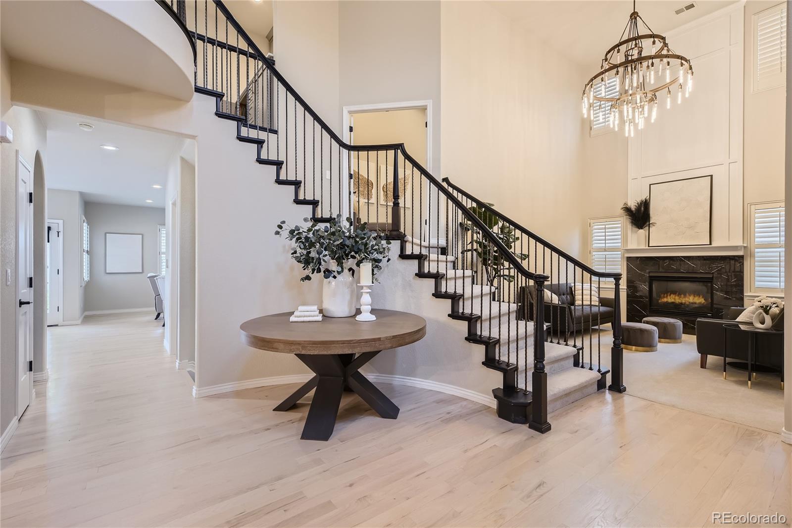 2735 Southshire Road Highlands Ranch, CO 80126 - Photo 5 of 50 Gallery Image 5