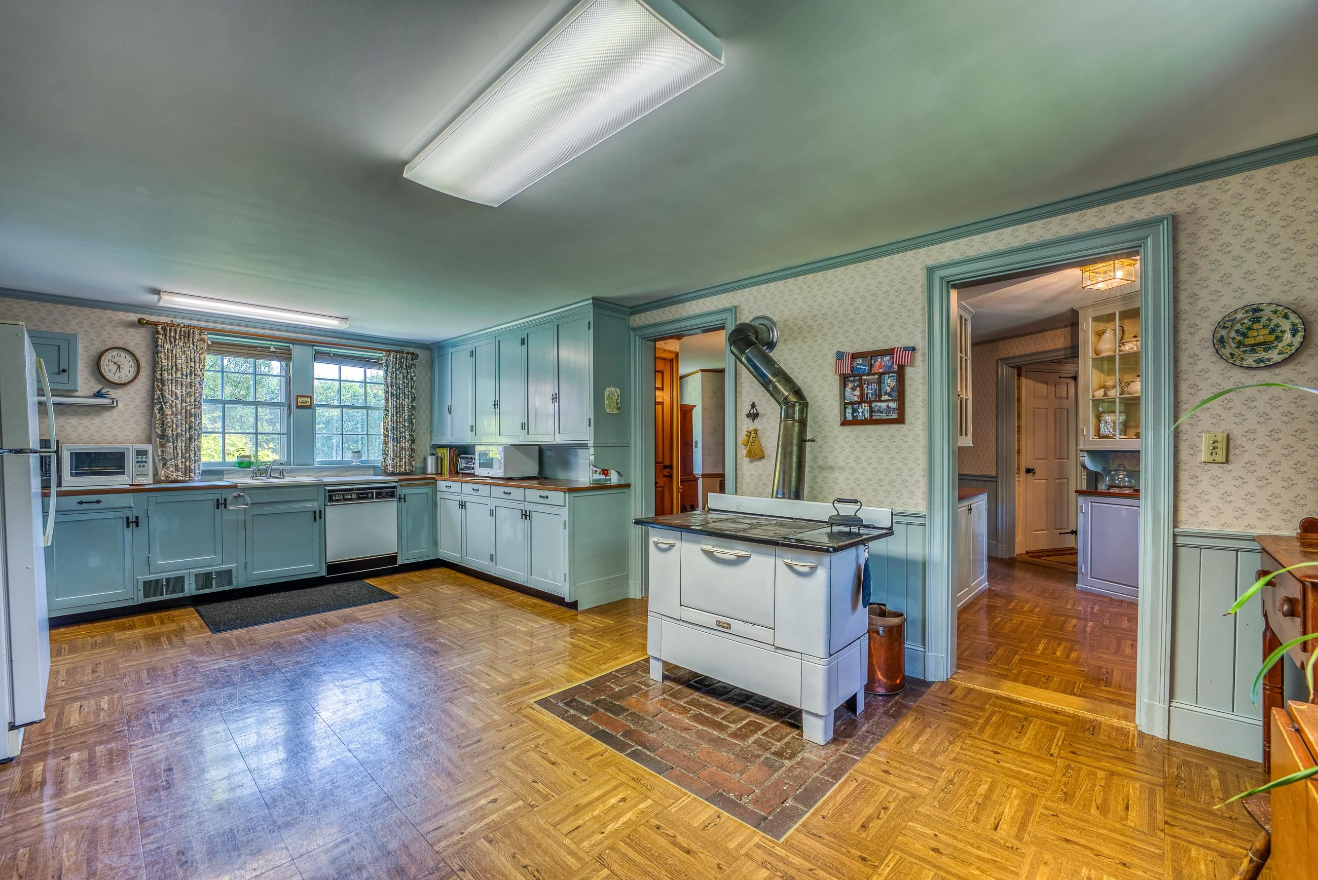 720 Blake Road Sugar Hill, NH 03586 - Photo 23 of 40 Gallery Image 23