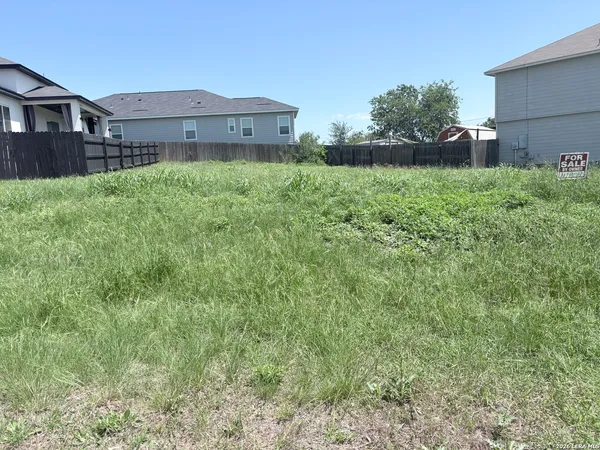 $60,000 | 8251 Comanche Pass, Converse, TX 78109