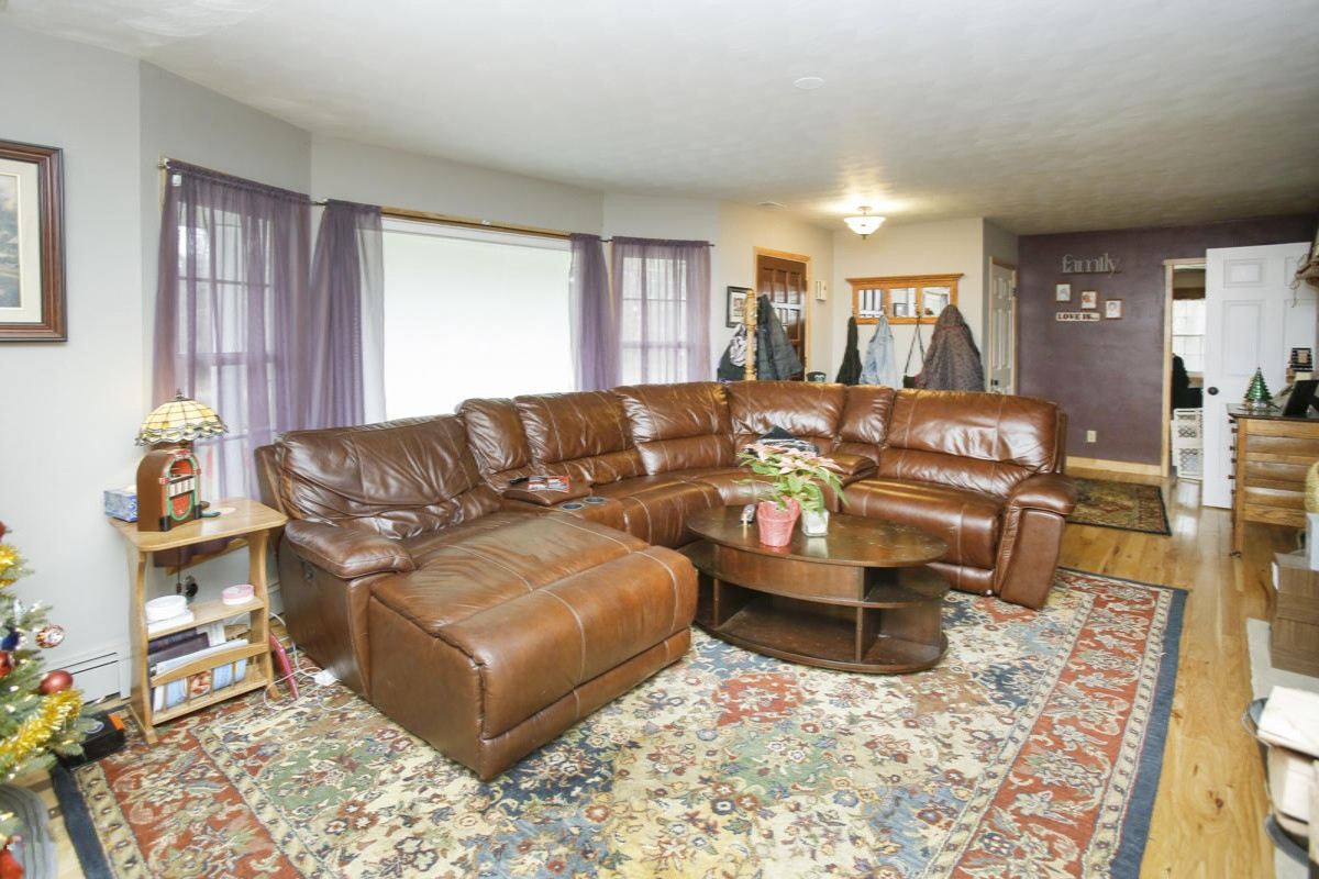 56120 Shady Lane Three Rivers, MI 49093 - Photo 9 of 24 56120 shady ln-201