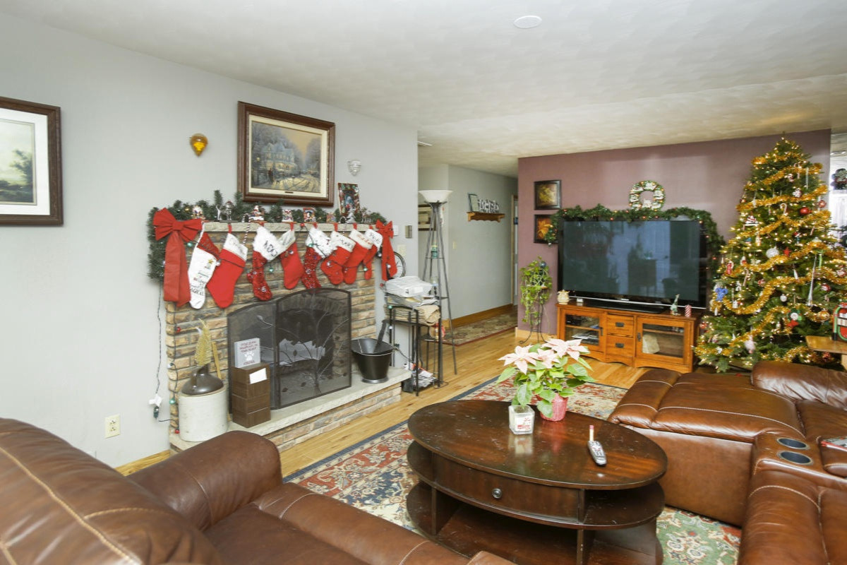 56120 Shady Lane Three Rivers, MI 49093 - Photo 10 of 24 56120 shady ln-202