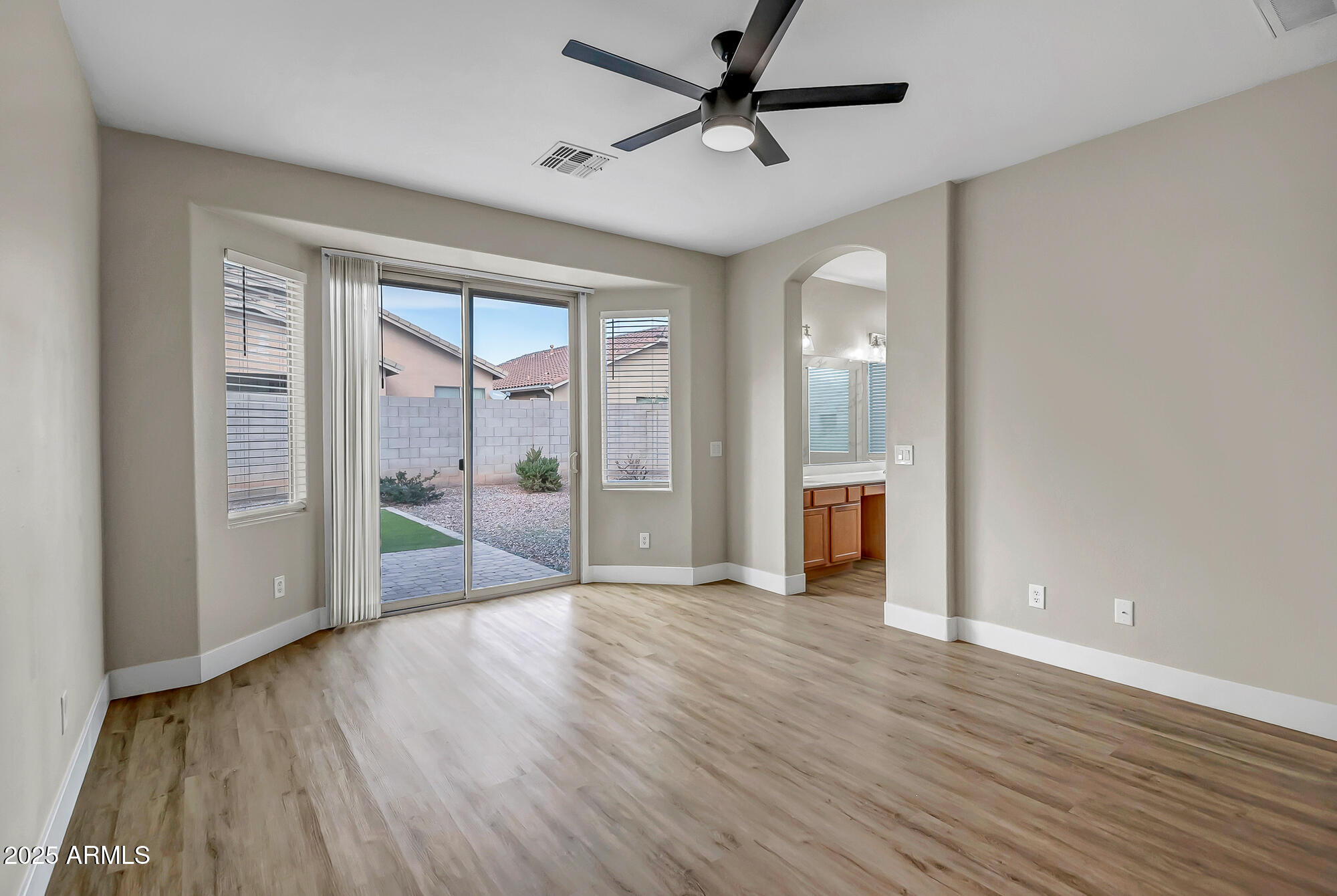 14456 West Boca Raton Road Surprise, AZ 85379 - Photo 16 of 30 DSC_7183