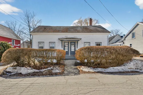 $279,900 | 11-13 Jackson Street, Hillsborough, NH 03244