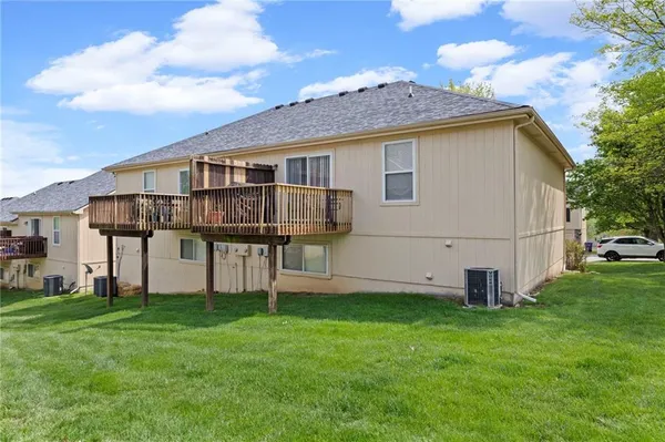 $214,900 | 1308 Northwest Ashley Drive, Grain Valley, MO 64029
