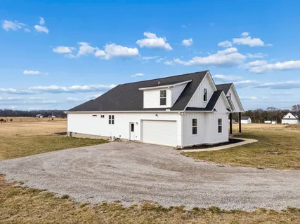 $949,900 | 213 Jack Pickle Lane, Lewisburg, TN 37091