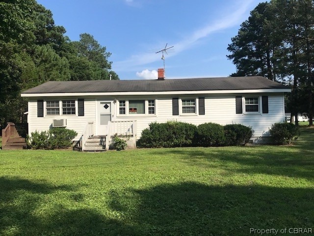 5245 Aberdeen Creek Road Gloucester, VA 23061 - Photo 1 of 16 STREET VIEW OF PROPERTY