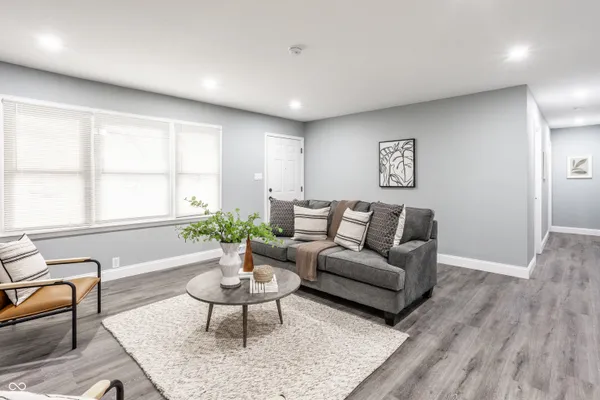 $325,000 | 8253 East 11th Street, Indianapolis, IN 46219