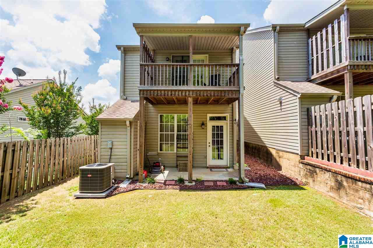 312 Calloway Lane Pelham, AL 35124 - Photo 5 of 38