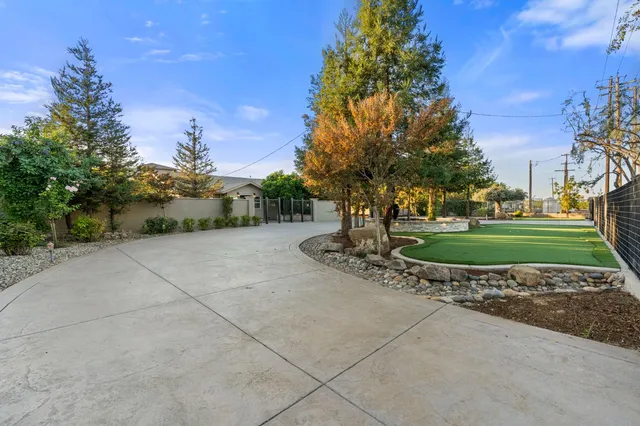 $999,999 | 14125 Ward Avenue, Patterson, CA 95363