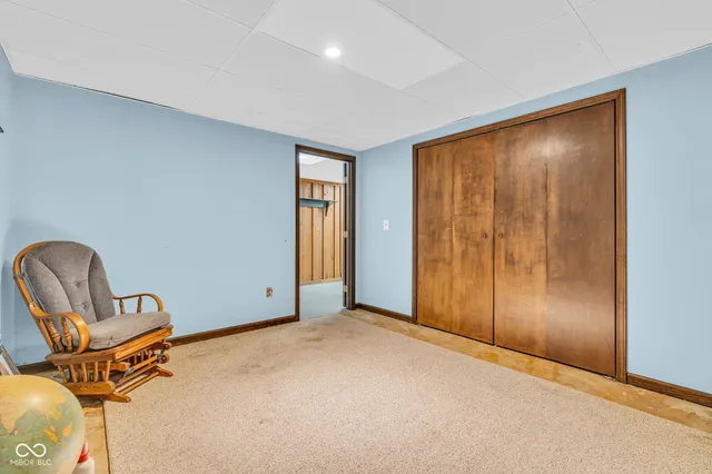 $325,000 | 684 East Bonebrake Road, Veedersburg, IN 47987