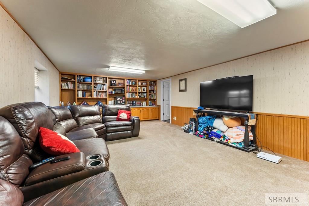 6685 East Iona Road Idaho Falls, ID 83401 - Photo 22 of 59