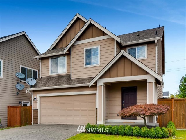 5008 Northeast 3rd Circle Renton, WA 98059 - Photo 2 of 22