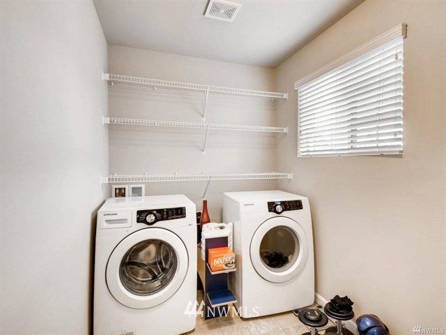 5008 Northeast 3rd Circle Renton, WA 98059 - Photo 20 of 22