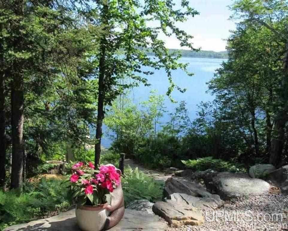 378 Cardinal Road Michigamme, MI 49861 - Photo 4 of 12