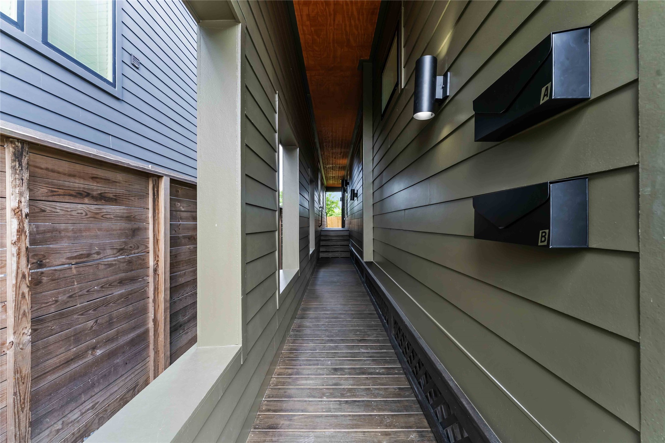 3520 Castor Street, Unit A B Houston, TX 77022 - Photo 24 of 47 a view of a balcony with door