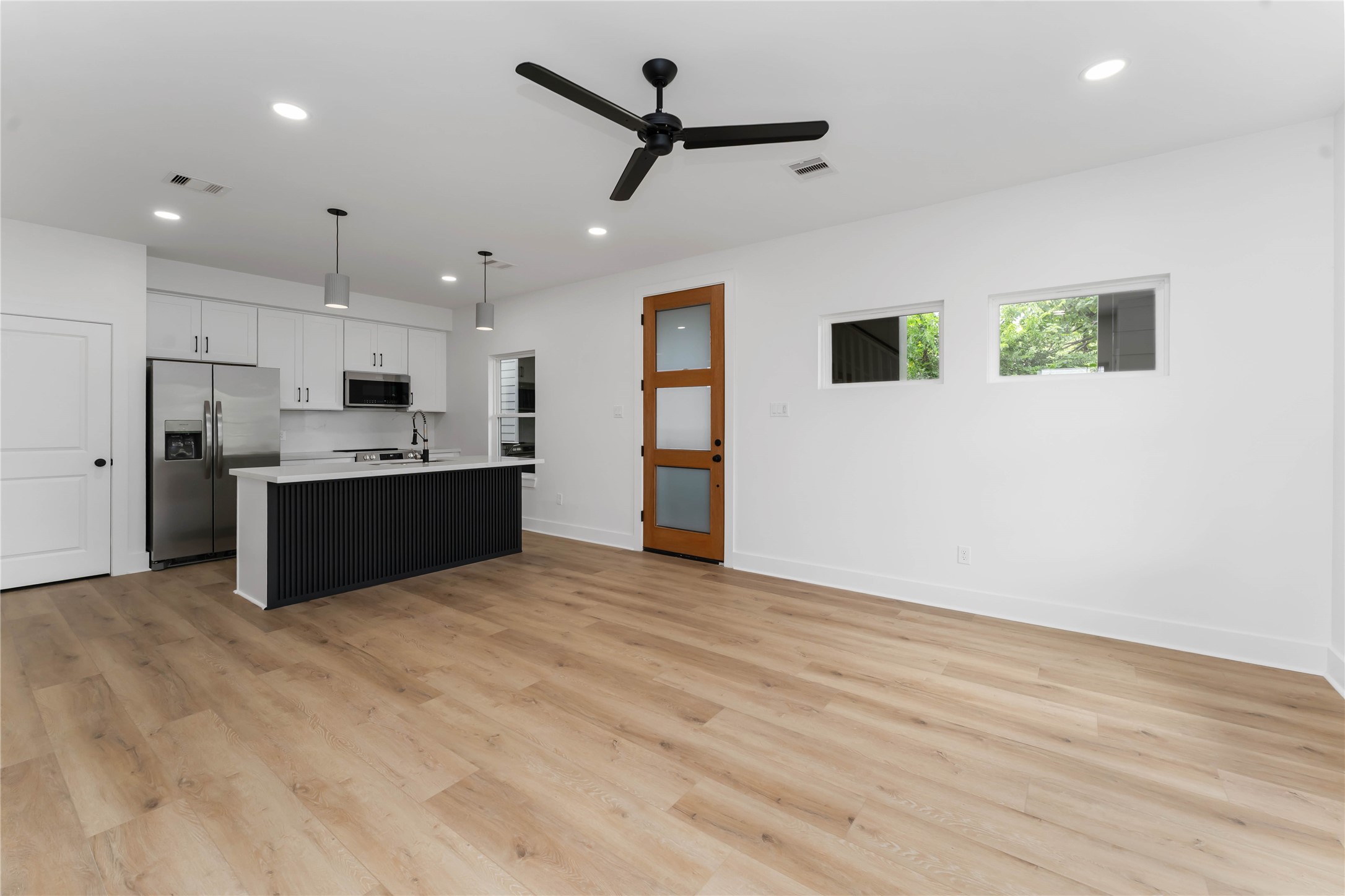 3520 Castor Street, Unit A B Houston, TX 77022 - Photo 33 of 47 a view of kitchen with refrigerator and window