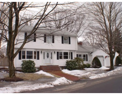 28 Thistle Road Woburn, MA 01801 - Photo 1 of 28 Gallery Image 1