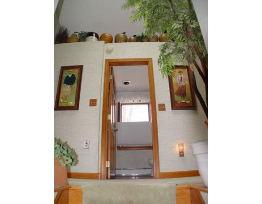 28 Thistle Road Woburn, MA 01801 - Photo 14 of 28 Gallery Image 14