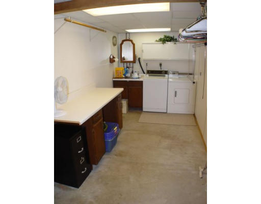 28 Thistle Road Woburn, MA 01801 - Photo 23 of 28 Gallery Image 23