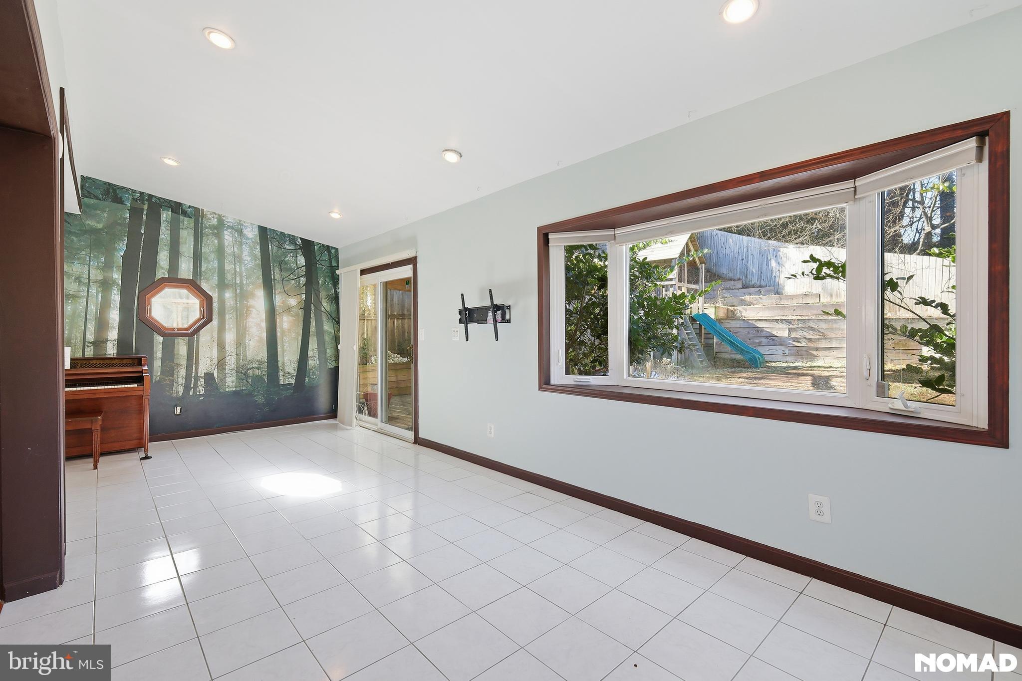 303 Mansfield Road Silver Spring, MD 20910 - Photo 12 of 28