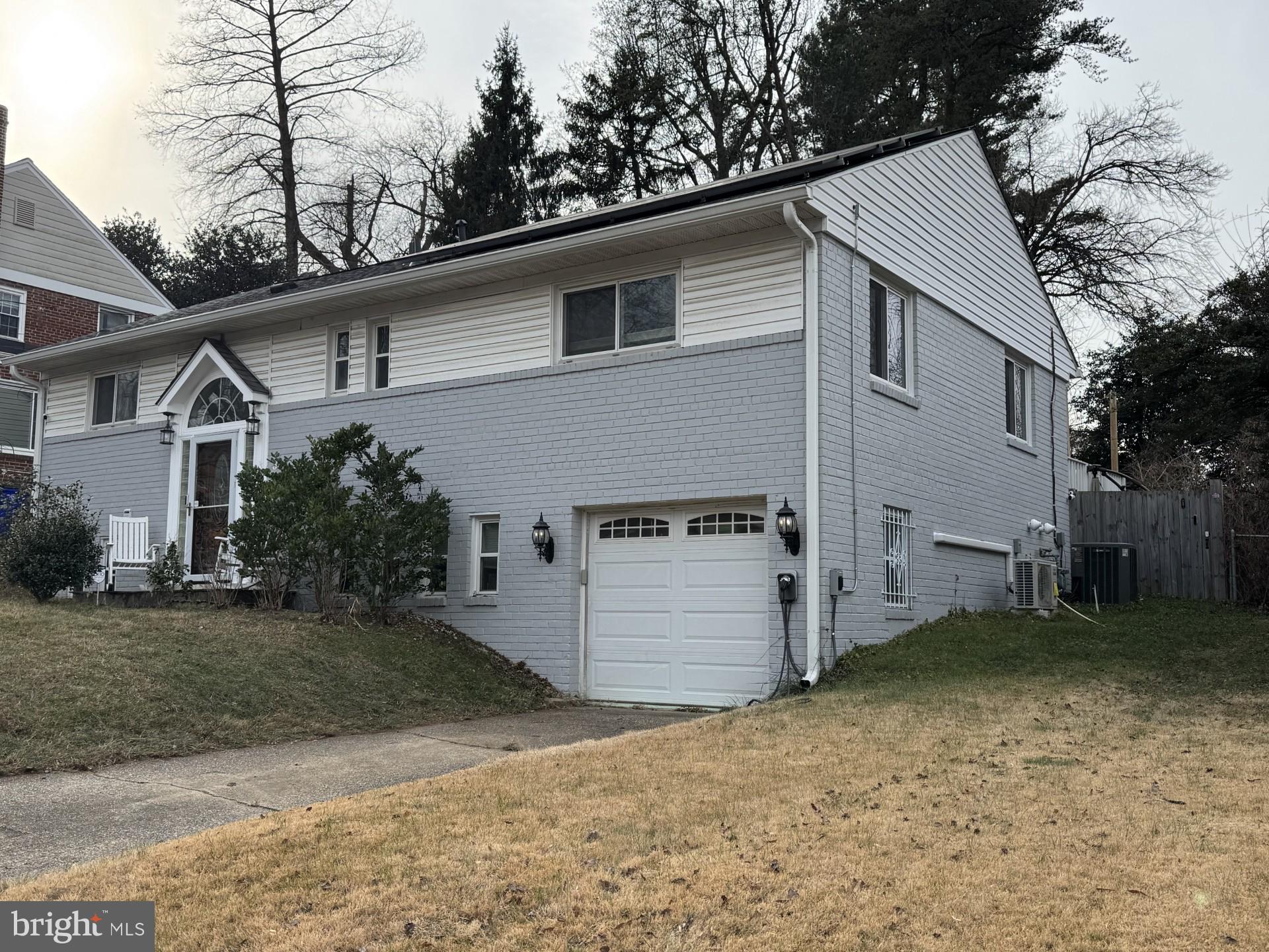 303 Mansfield Road Silver Spring, MD 20910 - Photo 2 of 5