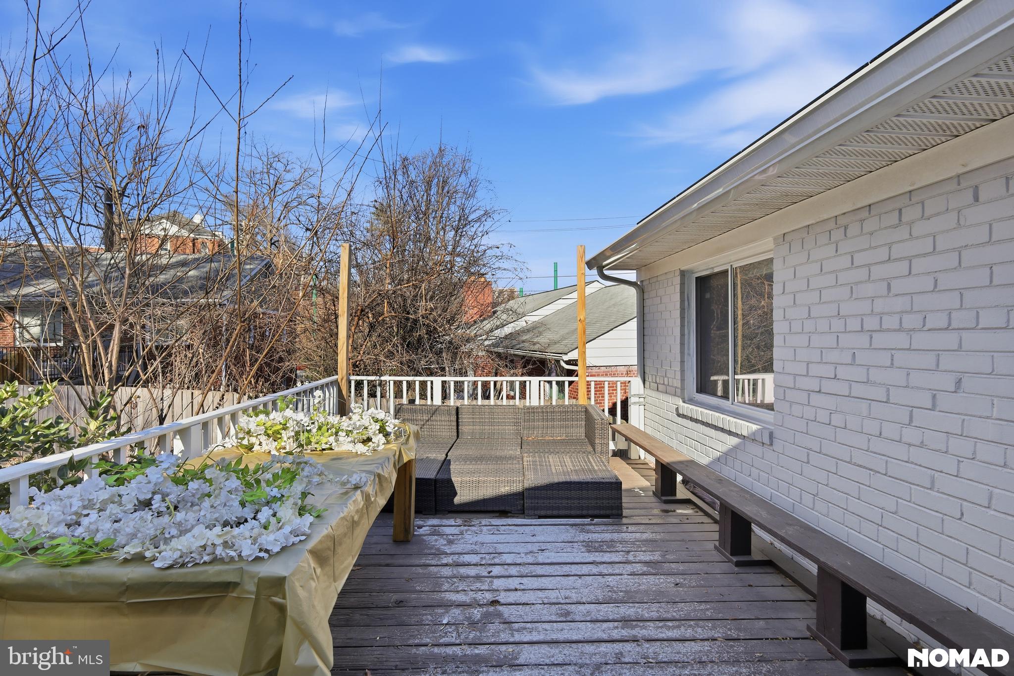 303 Mansfield Road Silver Spring, MD 20910 - Photo 5 of 28