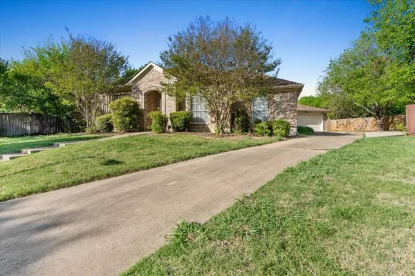 $2,595 | 2914 Post Oak Lane, McKinney, TX 75071