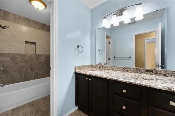 $2,595 | 2914 Post Oak Lane, McKinney, TX 75071