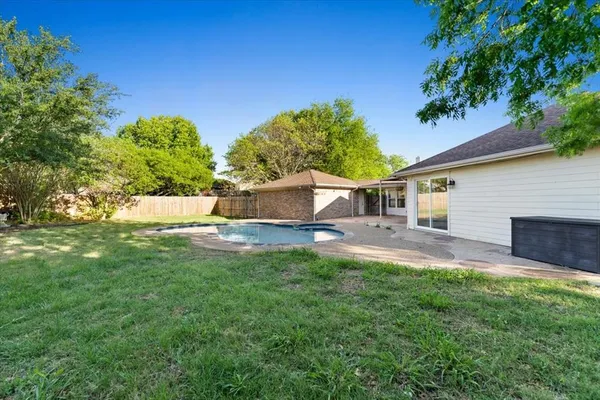 $2,595 | 2914 Post Oak Lane, McKinney, TX 75071
