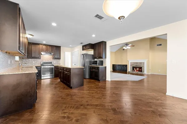 $2,595 | 2914 Post Oak Lane, McKinney, TX 75071