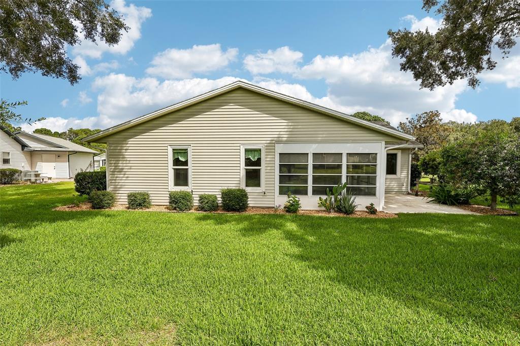 27131 Racquet Circle Leesburg, FL 34748 - Photo 24 of 26