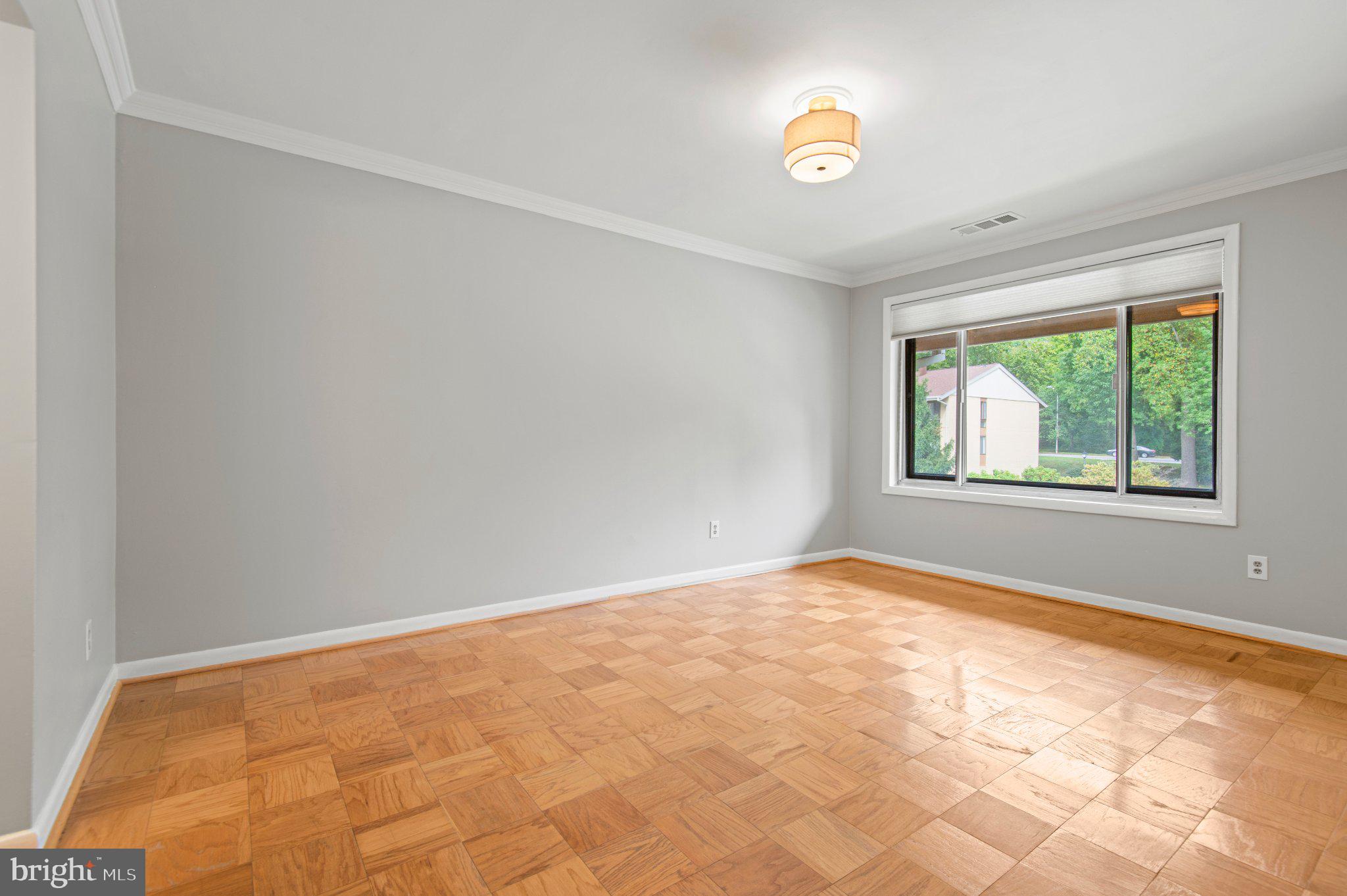 8 Cross Keys Road, Unit 8F Baltimore, MD 21210 - Photo 20 of 32 Gallery Image 20